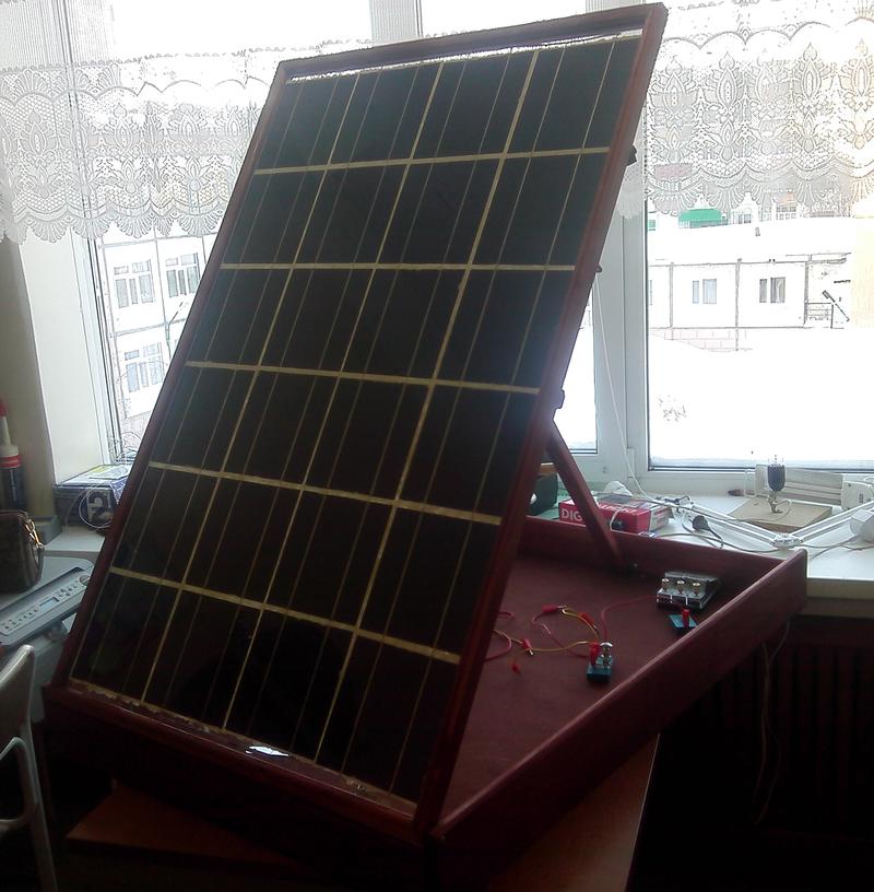 Фото самодельной солнечной батареи из 24-х элементов 156x156 мм